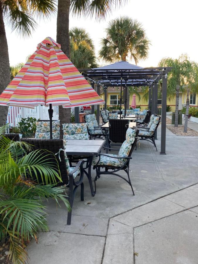 Bella Sirena Inn 圣徒皮特海滩 外观 照片