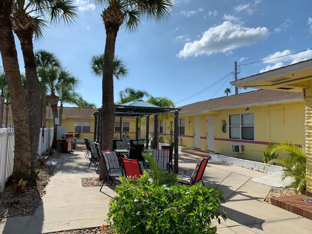 Bella Sirena Inn 圣徒皮特海滩 外观 照片